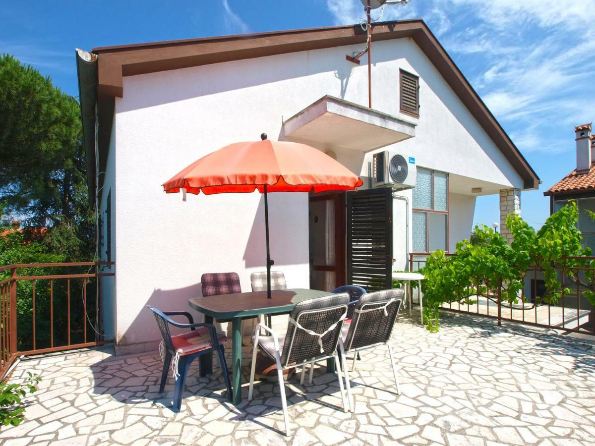 Apartment Milorad 786 Fazana Bagian luar foto